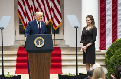 Amy Coney Barrett, la jueza ultraconservadora elegida por Trump que será la nueva integrante de la Corte Suprema de Estados Unidos