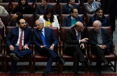 Hechos de violencia del 18-O abren inquietud en la centroizquierda con miras al plebiscito