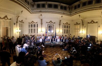 Plebiscito: Los disímiles escenarios del día después de Chile Vamos y la oposición