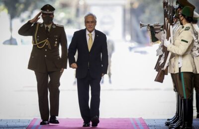 Presidente cita a consejo de gabinete para el día siguiente del plebiscito