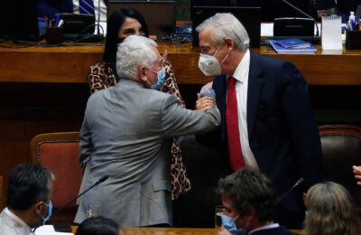 Cámara rechaza acusación constitucional contra exministro Mañalich tras división en la oposición