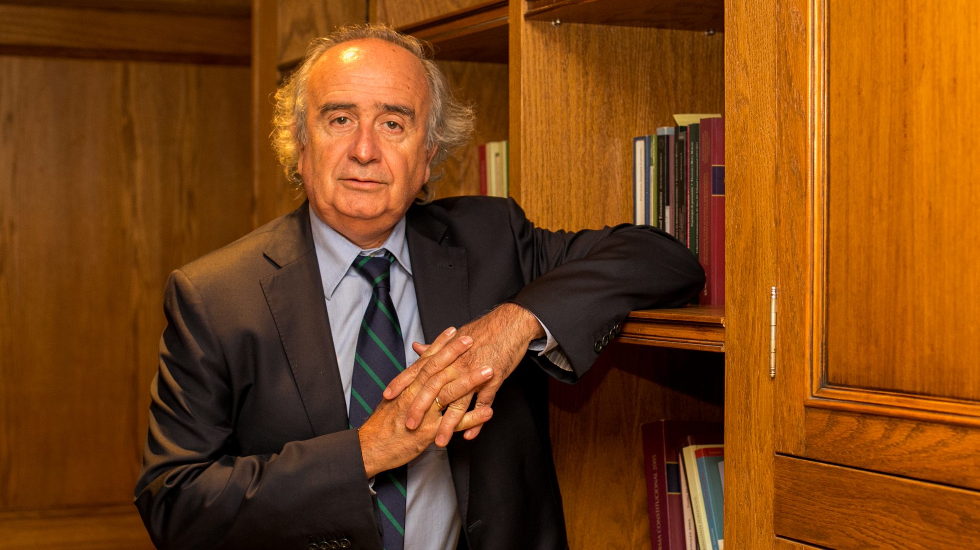 Gastón Gómez: el abogado de confianza de Piñera que llevaría al TC el segundo retiro del 10 por ciento