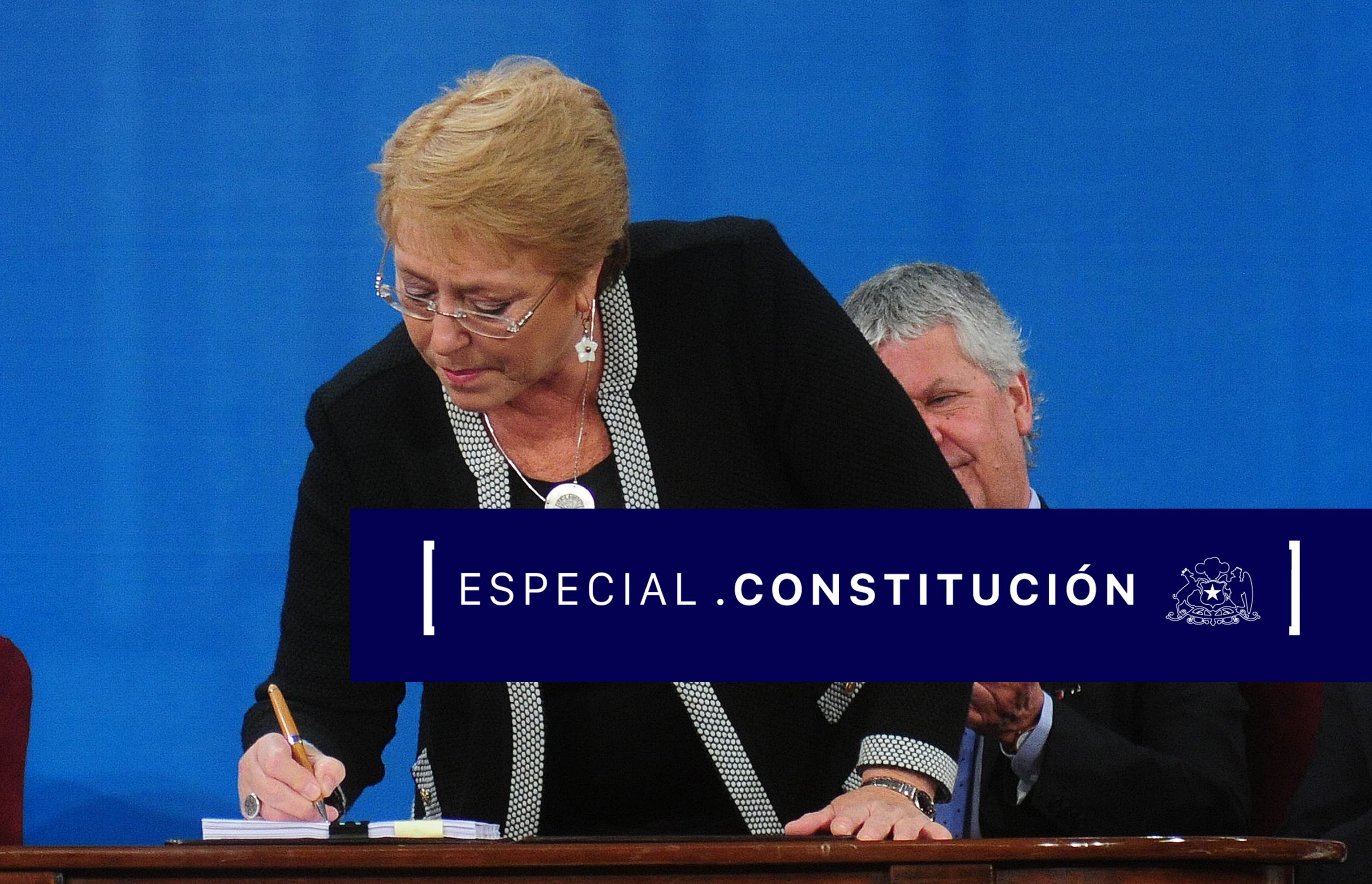 Las claves (y entretelones) del proyecto constitucional de Bachelet