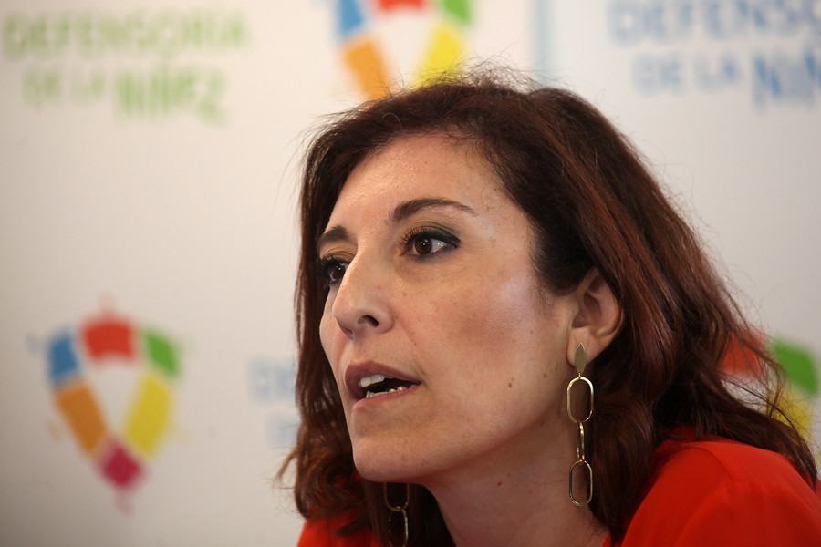 Las gestiones de RN y la UDI para impulsar la destitución de la Defensora de la Niñez   