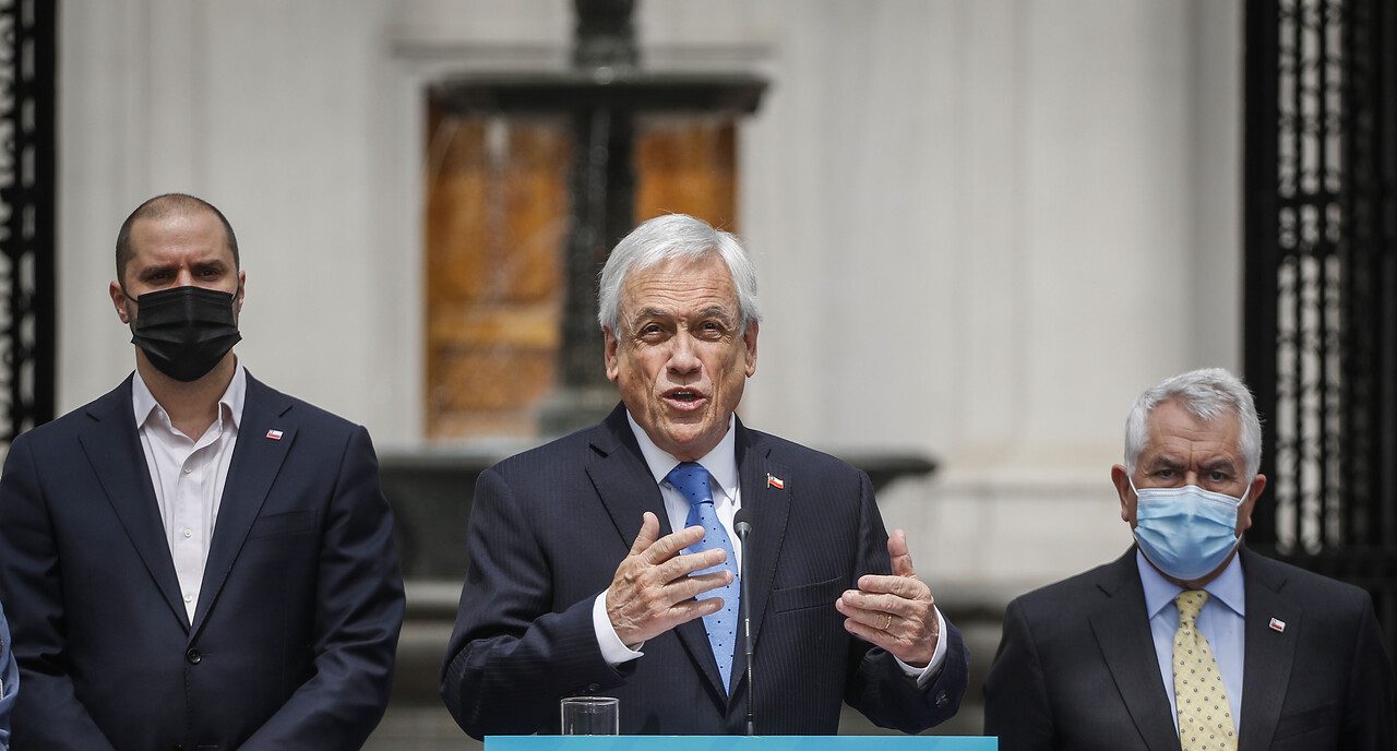 Presidente aborda el proceso de vacunación contra el covid-19 que se inicia en diciembre