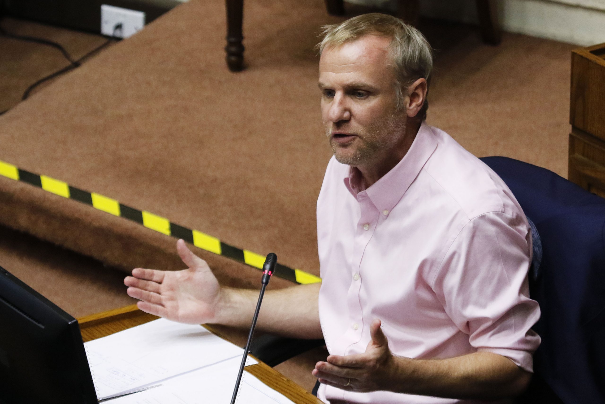 Trastienda: Felipe Kast baja candidatura tras escaso apoyo en encuestas y dilemas internos en Evópoli
