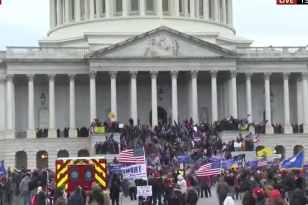 10 claves para entender el tumulto desatado por Trump en el Congreso de Estados Unidos