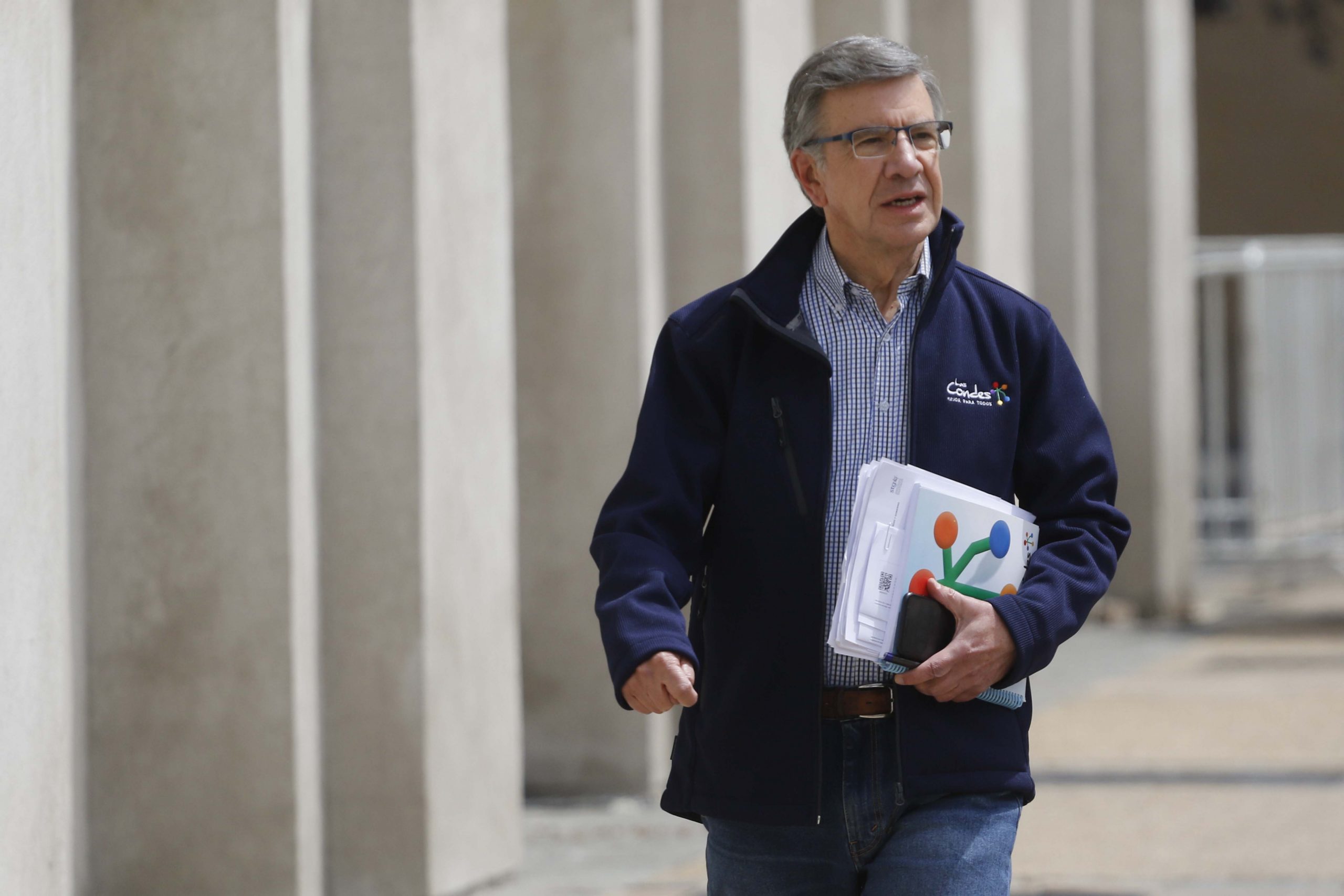 Chile Vamos aumenta presión a La Moneda por propuesta de Lavín para retirar fondos del seguro de cesantía