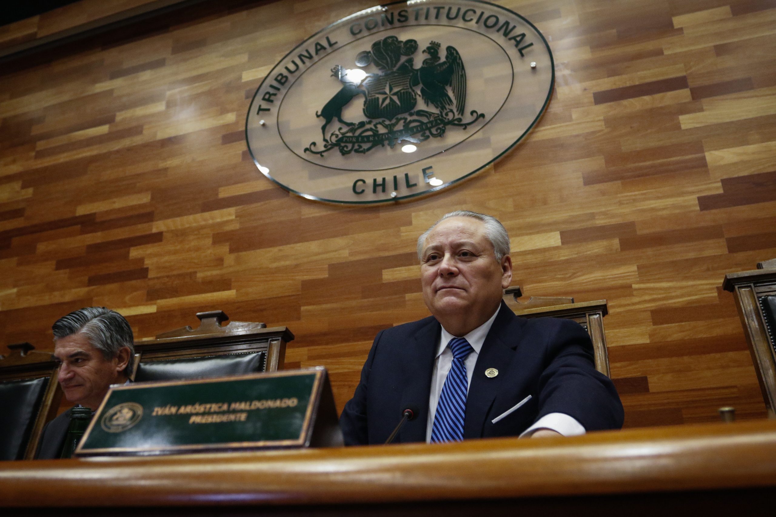 Derrota de La Moneda en el TC: Lo que hay detrás del terremoto político que protagonizó el ministro Iván Aróstica