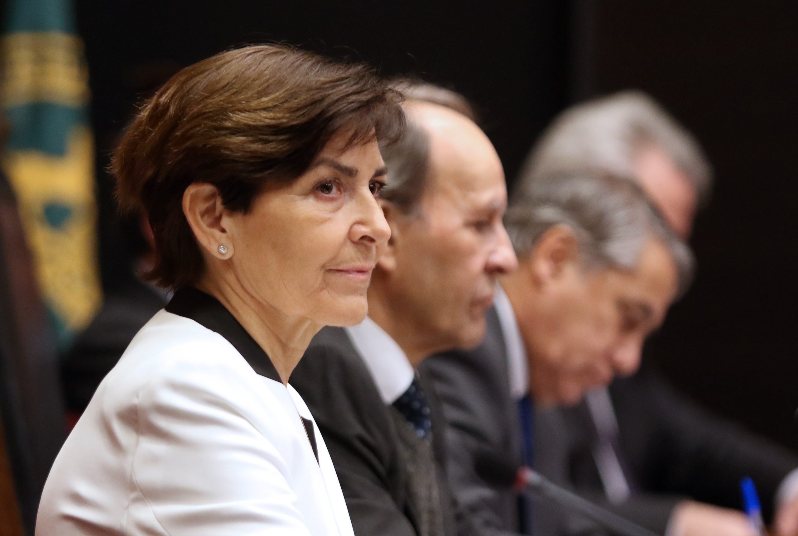 Análisis: Por qué María Luisa Brahm tiene en vilo a La Moneda si el tercer retiro llega al TC (y la feroz pugna interna en el tribunal)