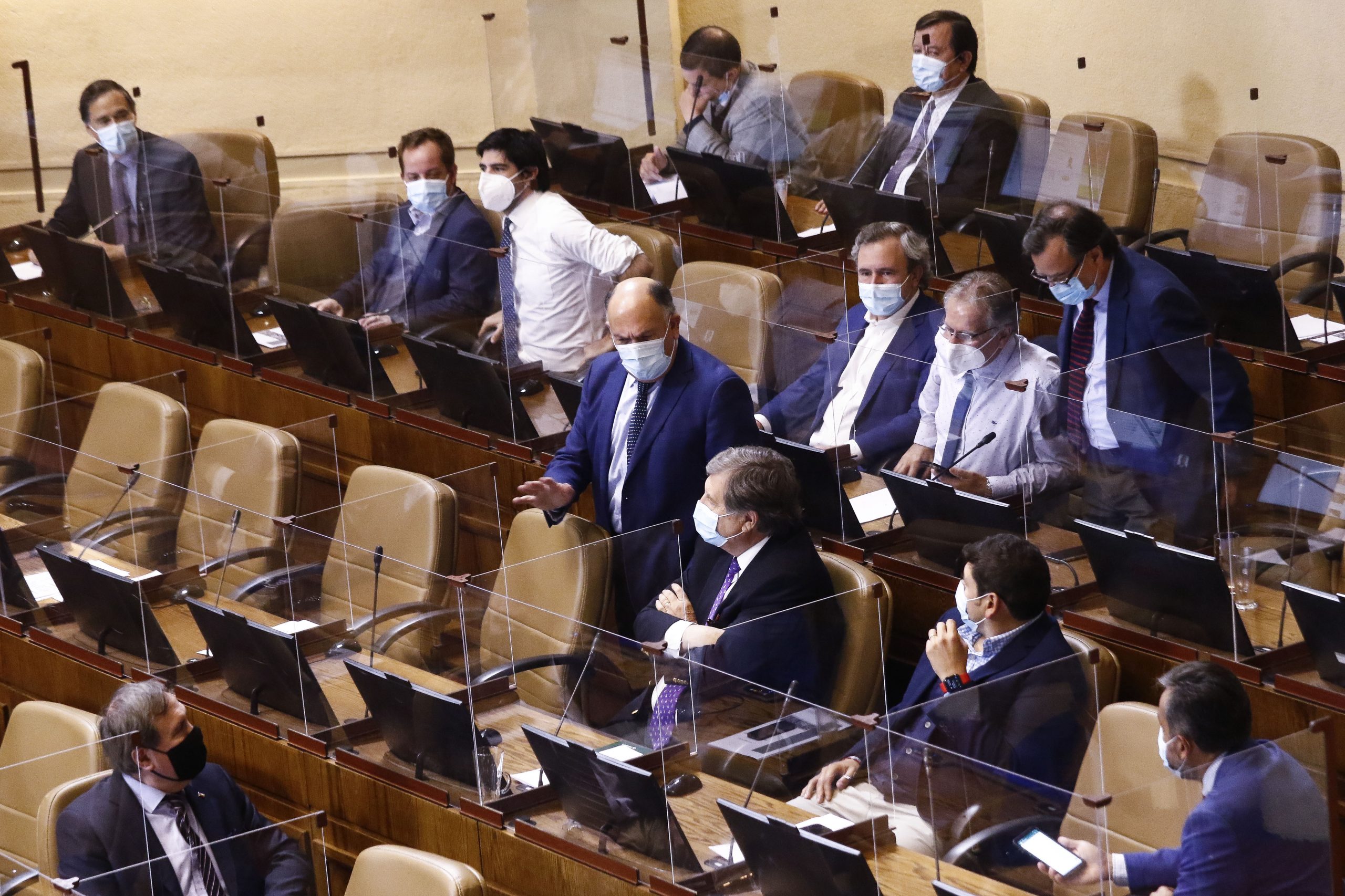 Tercer retiro: Por qué el Gobierno enfrenta su peor escenario
