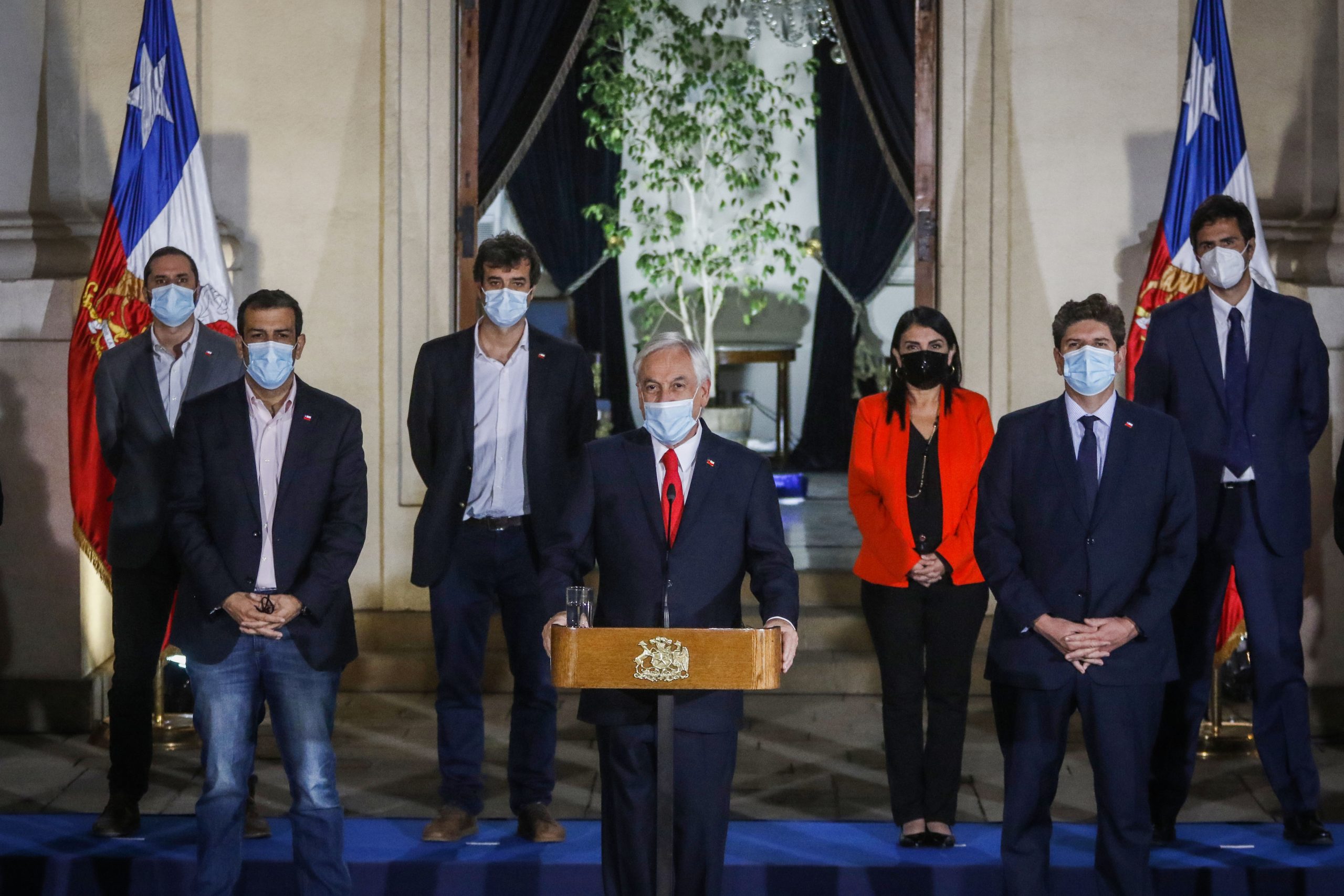 Así fueron las primeras reacciones que dejó el anuncio presidencial por el retiro de AFP