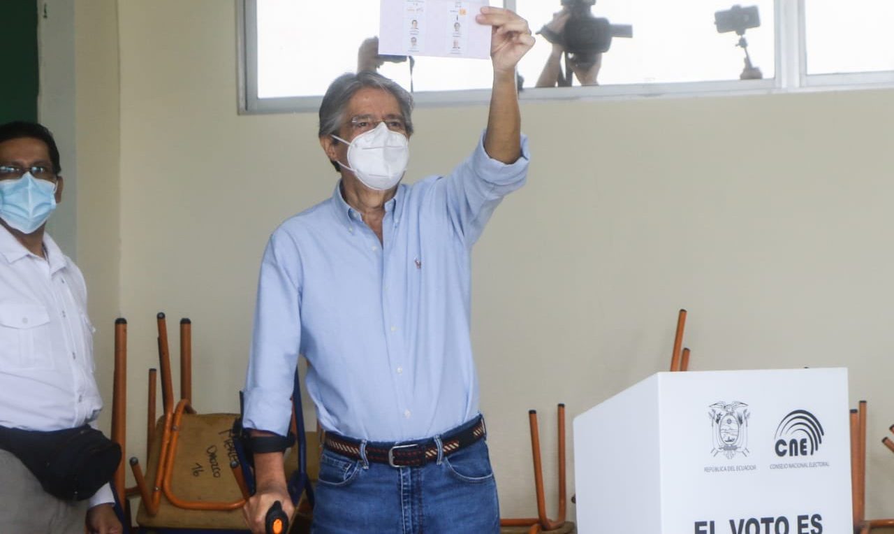 Perfil: 10 claves sobre Guillermo Lasso, primer político de derecha en 20 años que gana presidencia de Ecuador