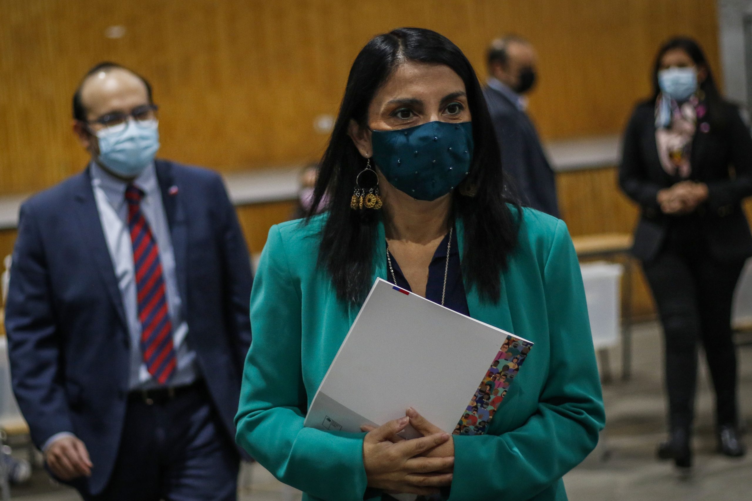 6 definiciones de Karla Rubilar tras el terremoto electoral: “Uno tiene que escuchar, porque no siempre el Gobierno tiene la razón”
