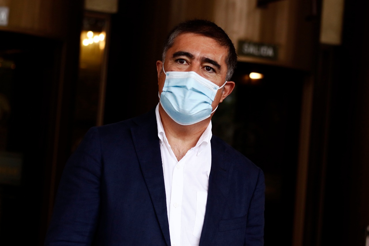 Por qué Desbordes optó por una apuesta de alto riesgo y se lanzó a competir por la presidencia de RN