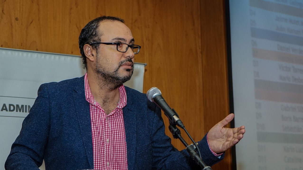 Mauricio Morales, experto electoral: “La experiencia que deja la campaña de Oliva es que la polarización es un arma de doble filo”