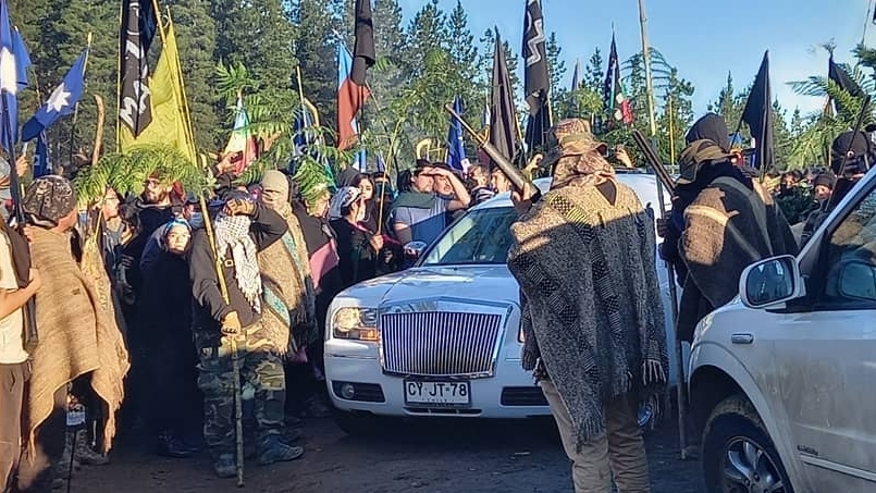 CAM radicaliza discurso, llama a “guerra directa”, asume autoría de 15 atentados y critica a convencionales mapuche