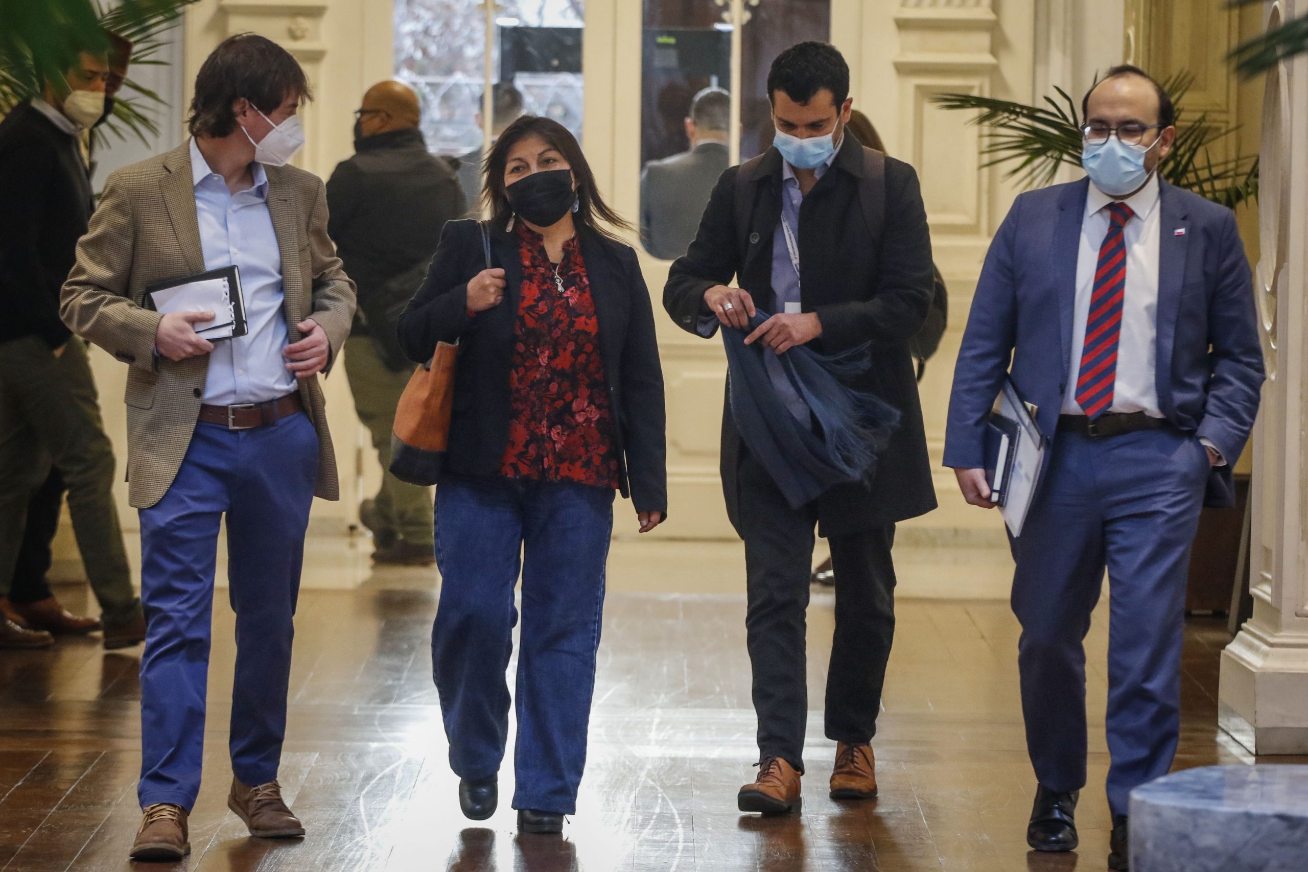 Convención: Primera sesión se suspende hasta el miércoles y Gobierno admite “error técnico”