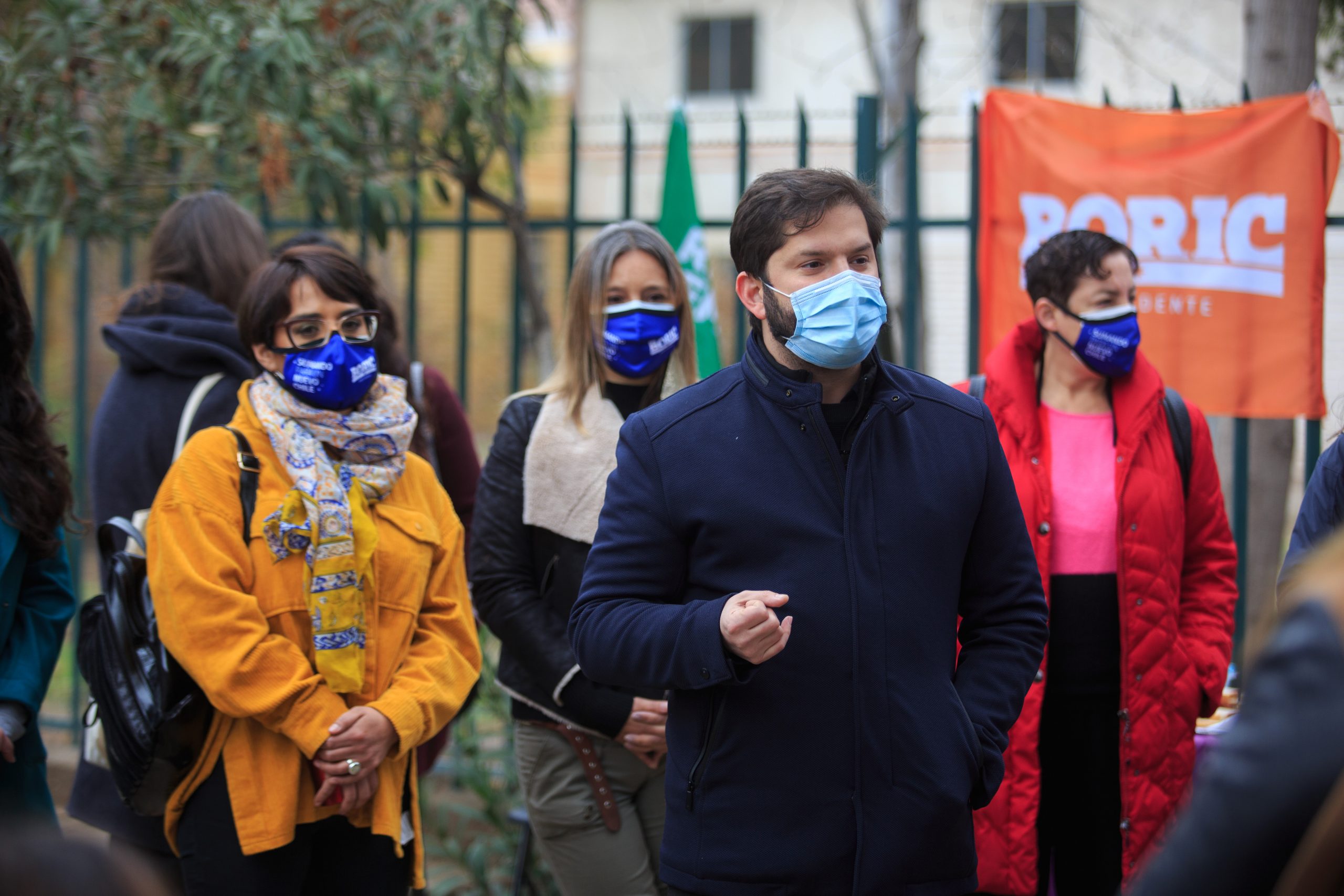 Por qué Boric decidió pasar a la ofensiva en la campaña contra Jadue (y cómo diseñó esa estrategia)