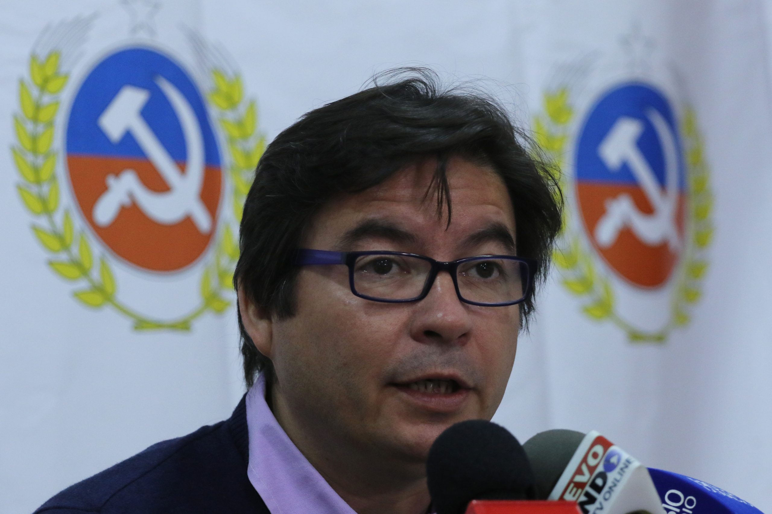Perfil: Marcos Barraza, el operador clave del Partido Comunista en la constituyente