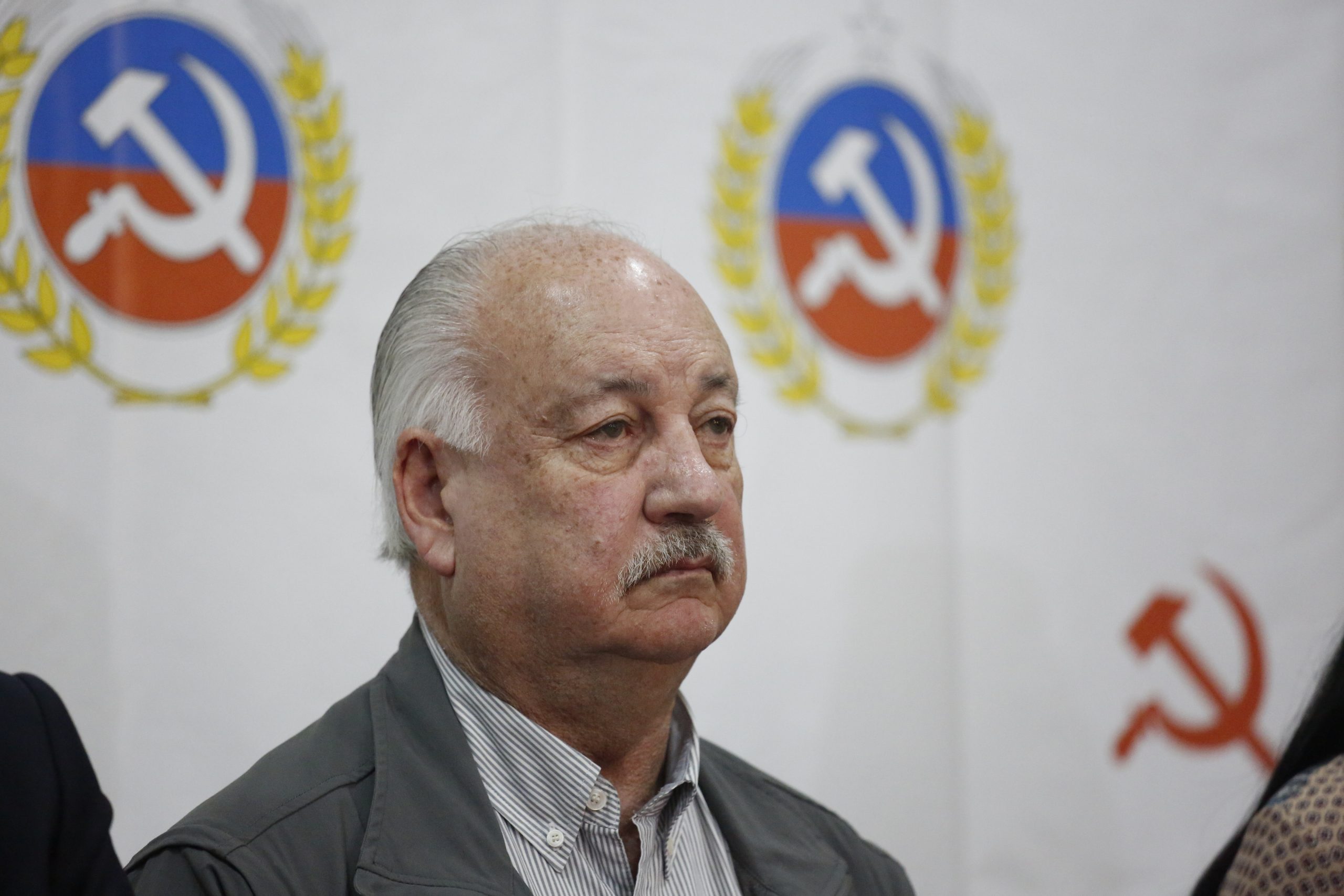 PC designó este domingo a Guillermo Teillier como candidato al Senado, donde no tienen representantes desde 1973