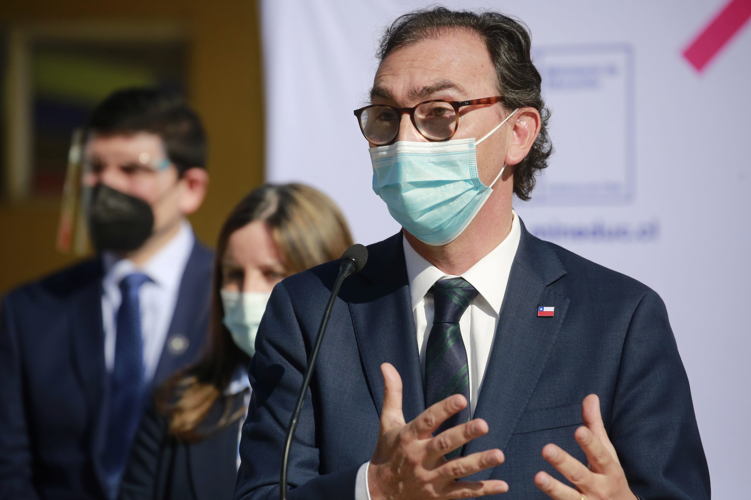 Acusación Constitucional: Cómo el lío de la DC con la izquierda por el aborto libre dificulta situación del ministro Figueroa