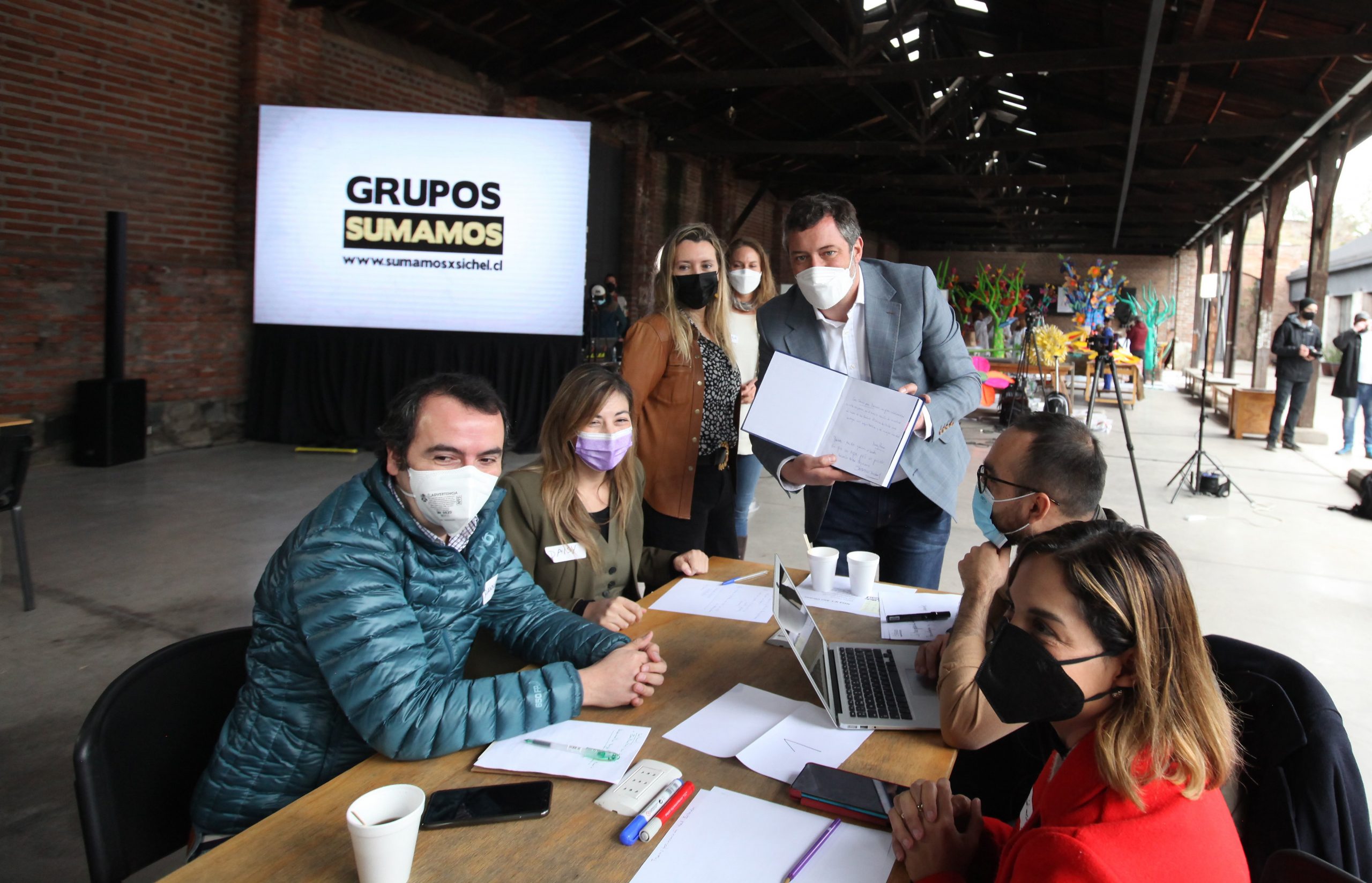 Seis claves de la arenga que hizo Sichel a sus equipos programáticos en un centro de eventos en Recoleta