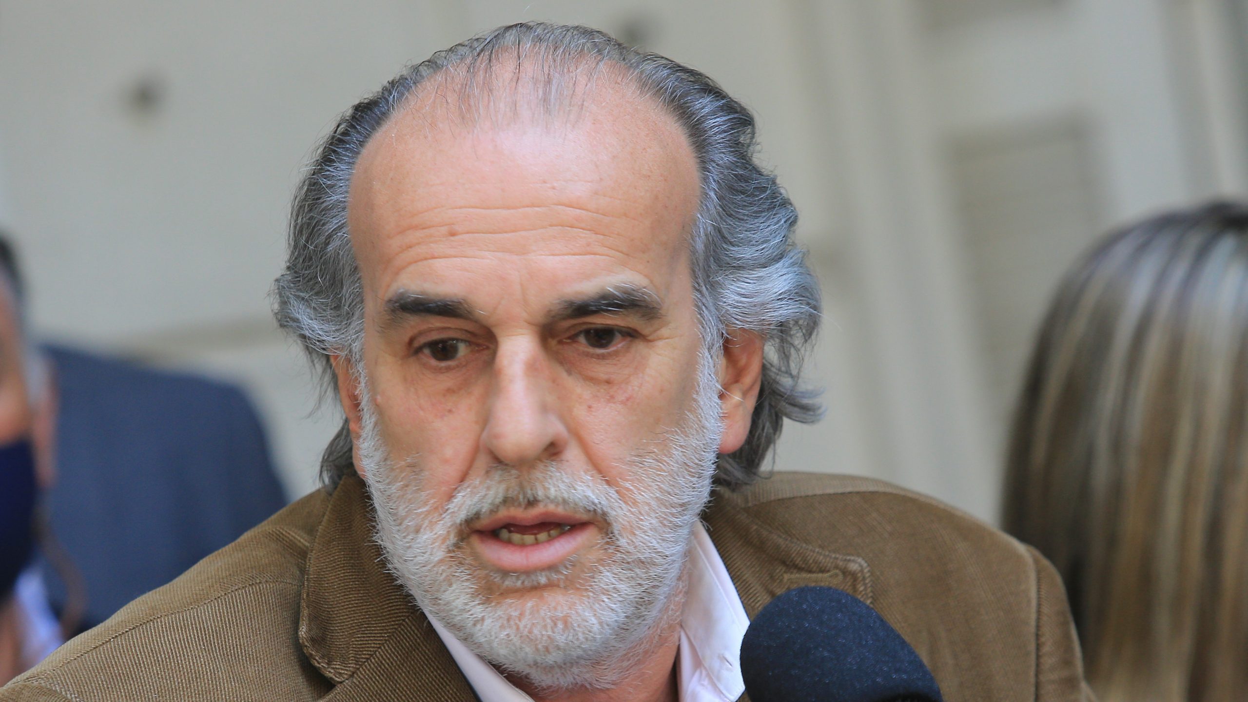 Juan José Santa Cruz y acusación contra Sichel: “Es una vendetta de los operadores de Yasna Provoste de la Junaeb”