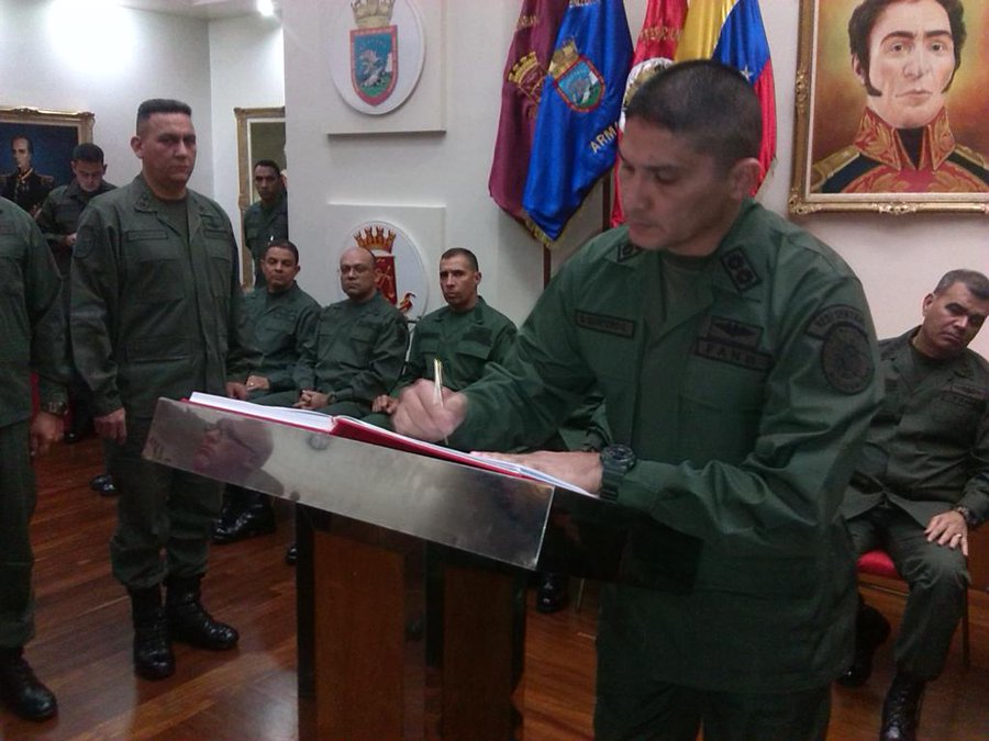 Filtración de documentos militares: las incógnitas que dejó el general del régimen de Maduro que ofreció ayuda a las FFAA