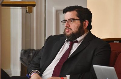 Cristián Valenzuela, la trayectoria política del principal estratega de Kast