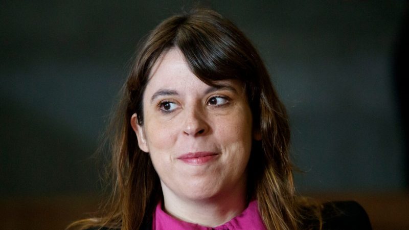 Constanza Martínez, la carta favorita para asumir la presidencia del partido que surgirá de la unificación del FA