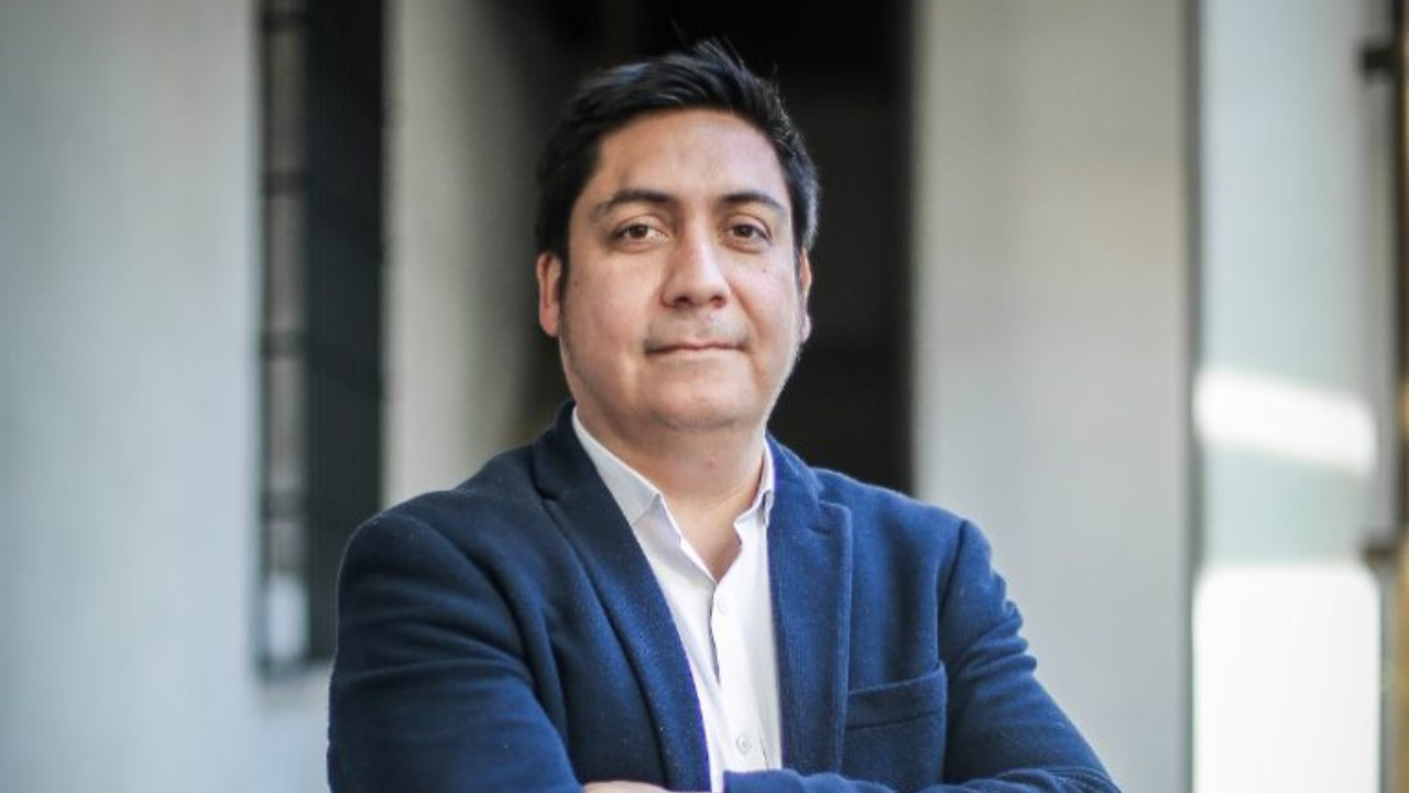 Víctor Ramos, el FA que eligió Boric para reemplazar a Luis Cordero en la Subsecretaría del Interior