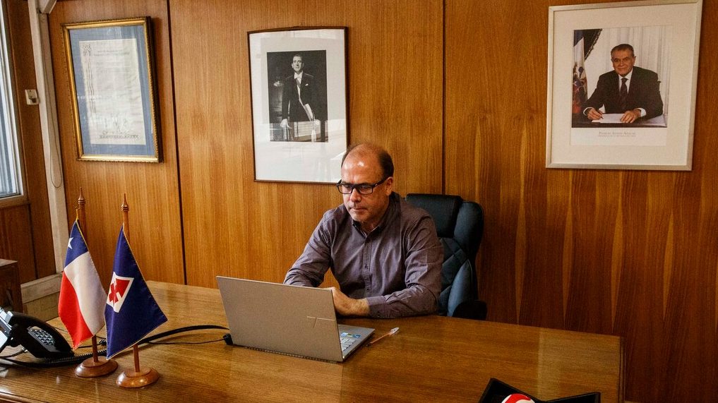 Vida, pasión y…. de la Democracia Cristiana Chilena. Por Pepe Auth