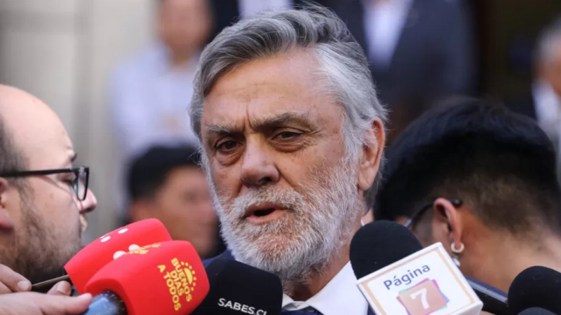 Pablo Longueira: “Este nuevo ciclo de la derecha lo conducirán los Guzmán boys”