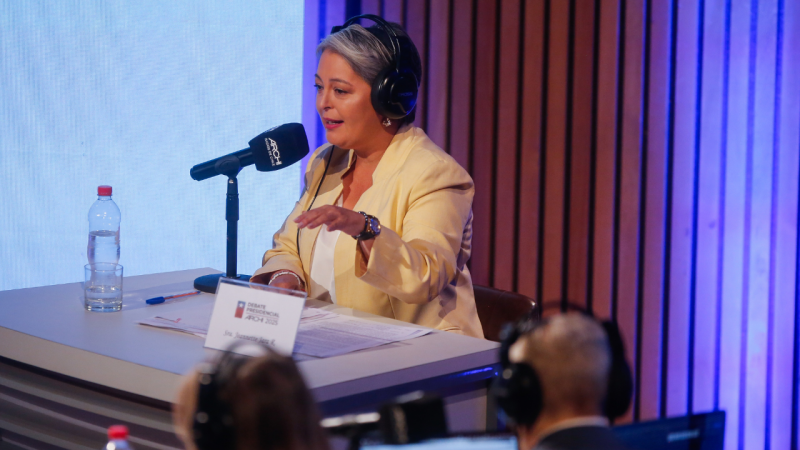 Cómo Jara está intensificando estrategia para sembrar el miedo ante posible gobierno de Kast