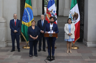 Gestión secreta con Brasil y México: El autogol de Bachelet que complica apoyo de Kast. Por Jorge Schaulsohn