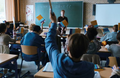 Ocho películas sobre profes y el (siempre) difícil ambiente escolar. Por Ana Josefa Silva
