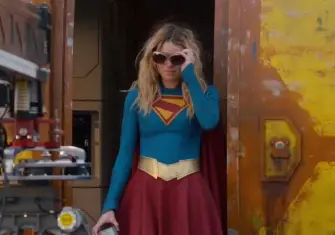 Supergirl: un gran elenco para una película sin sorpresas