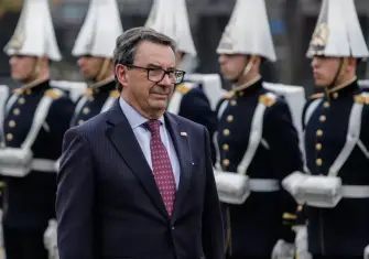 Aranceles: Por qué Fernando Barros tuvo que sacar bandera blanca en su conflicto con Cancillería