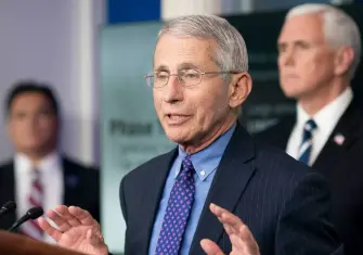 La “crucifixión” del Dr. Fauci y el ocaso de la verdad