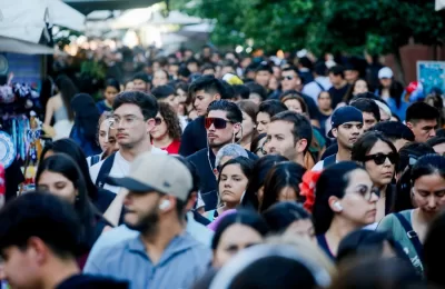 Cadem: 76% cree que la sociedad chilena está muy o bastante dividida y la política es lo que más genera eso (Lea aquí la encuesta)